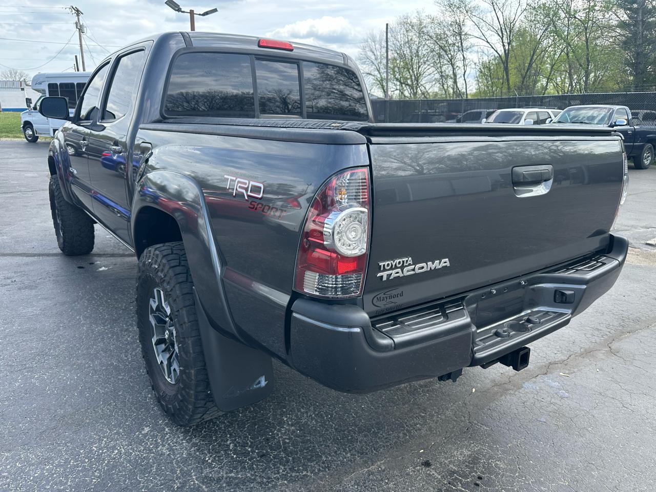 Toyota Tacoma Double Cab V6 4WD 2013