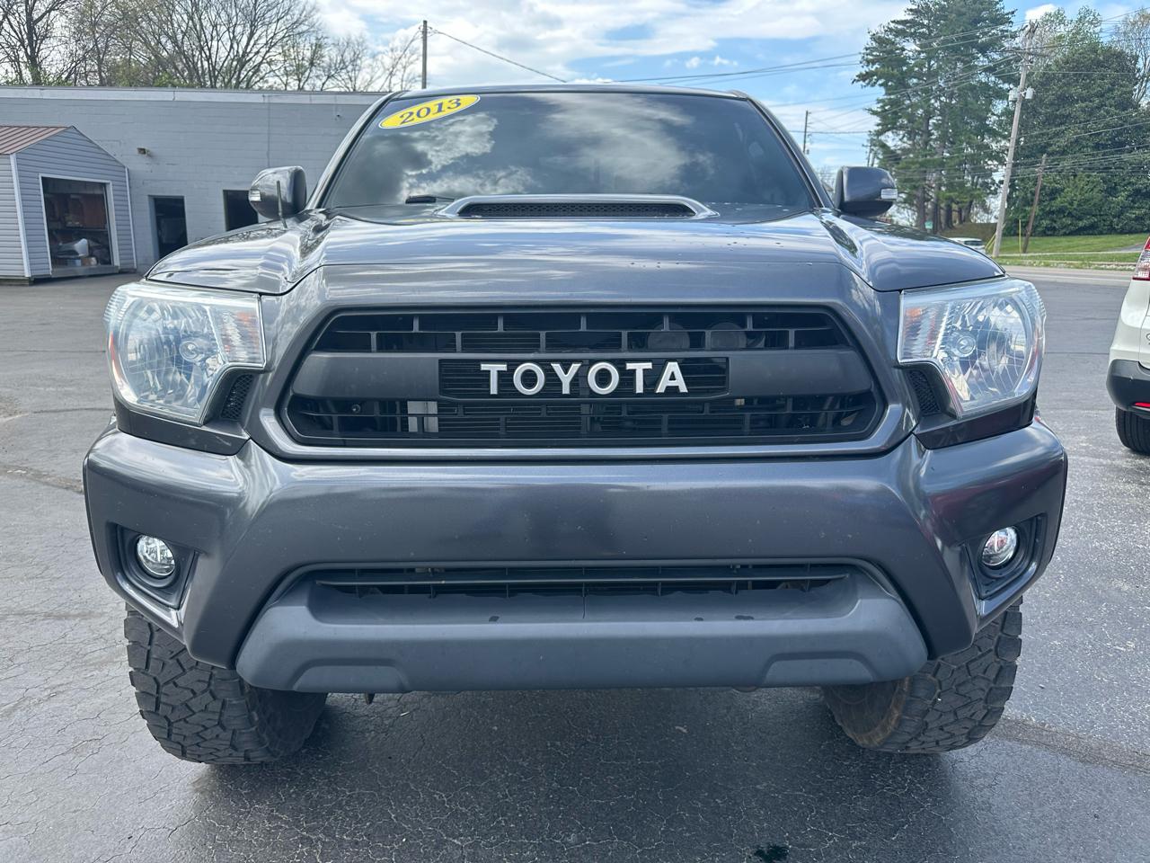 Toyota Tacoma Double Cab V6 4WD 2013