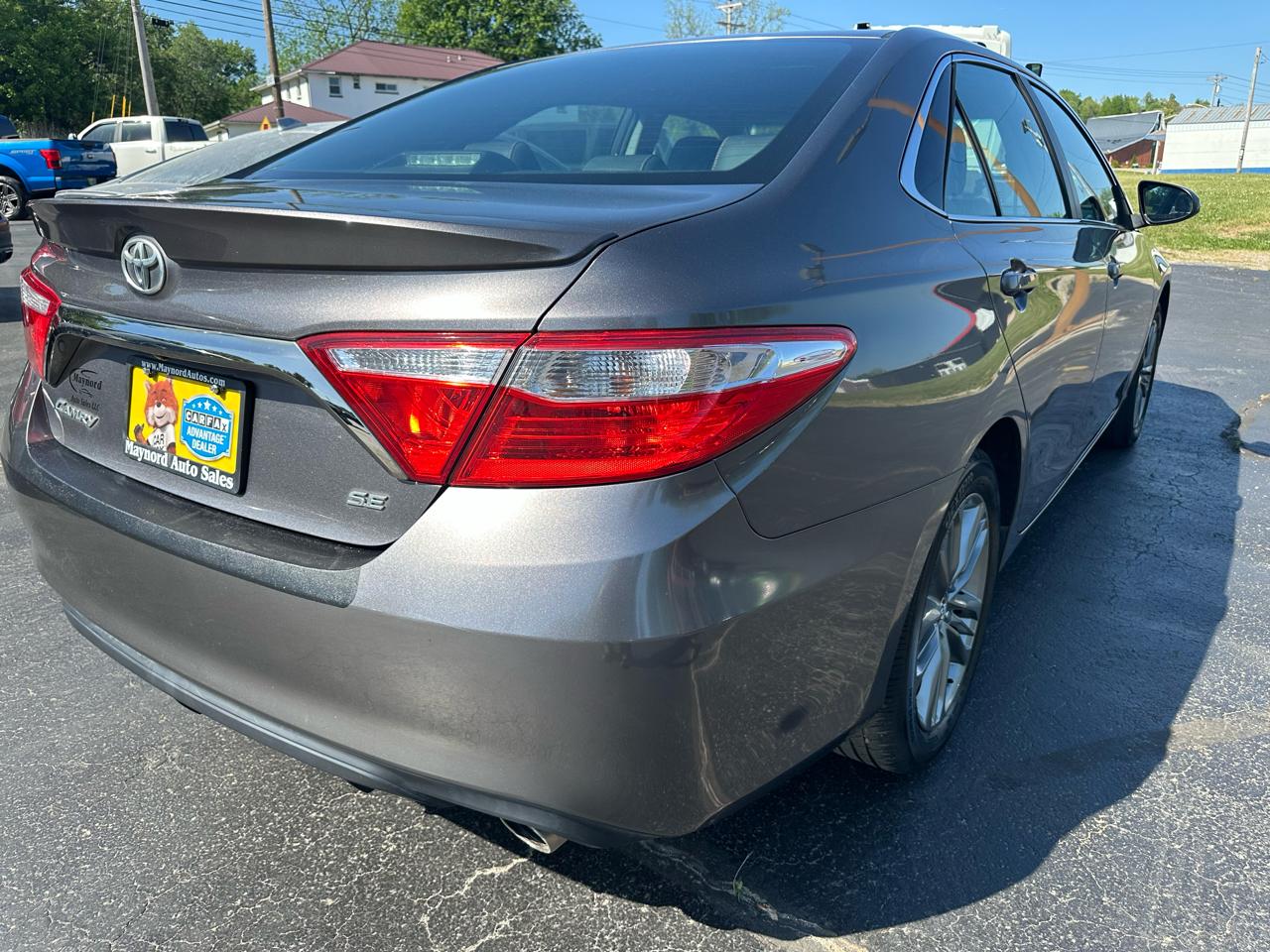Toyota Camry SE 2017