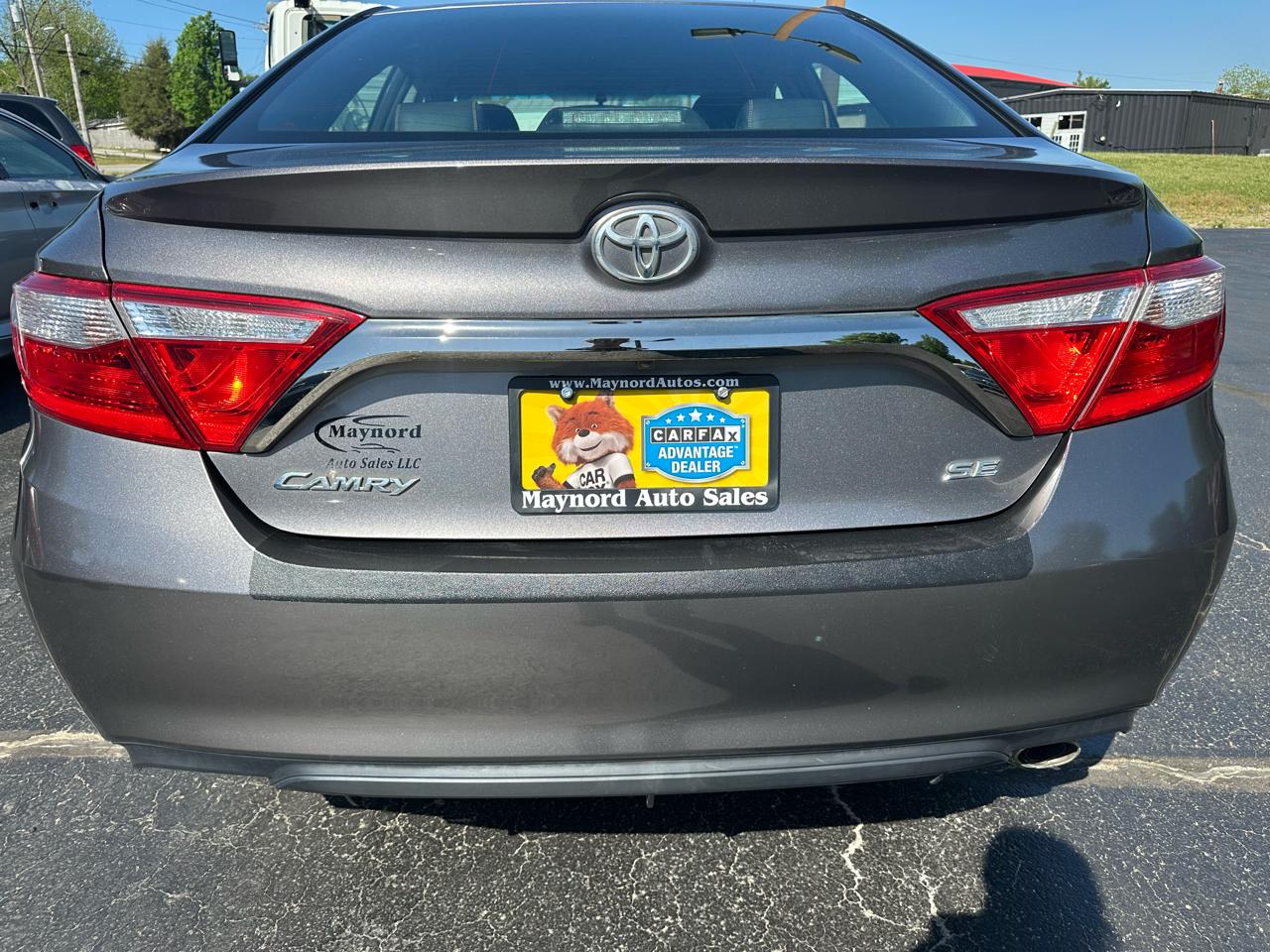 Toyota Camry SE 2017