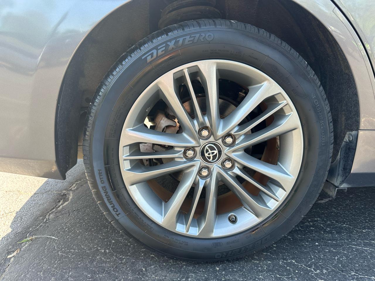 Toyota Camry SE 2017