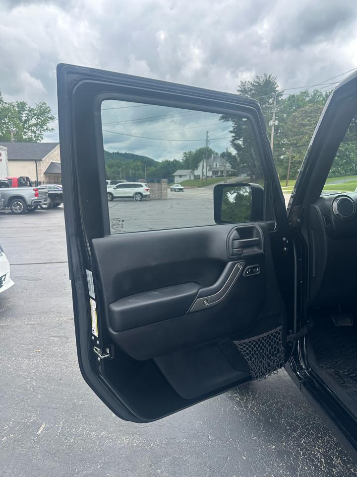 Jeep Wrangler Sport 4WD 2015