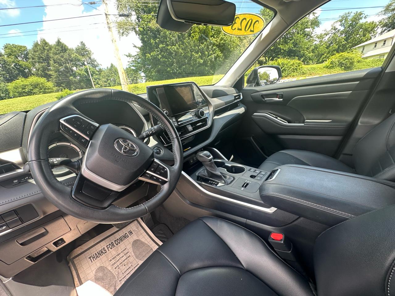 Toyota Highlander Hybrid Others 2023
