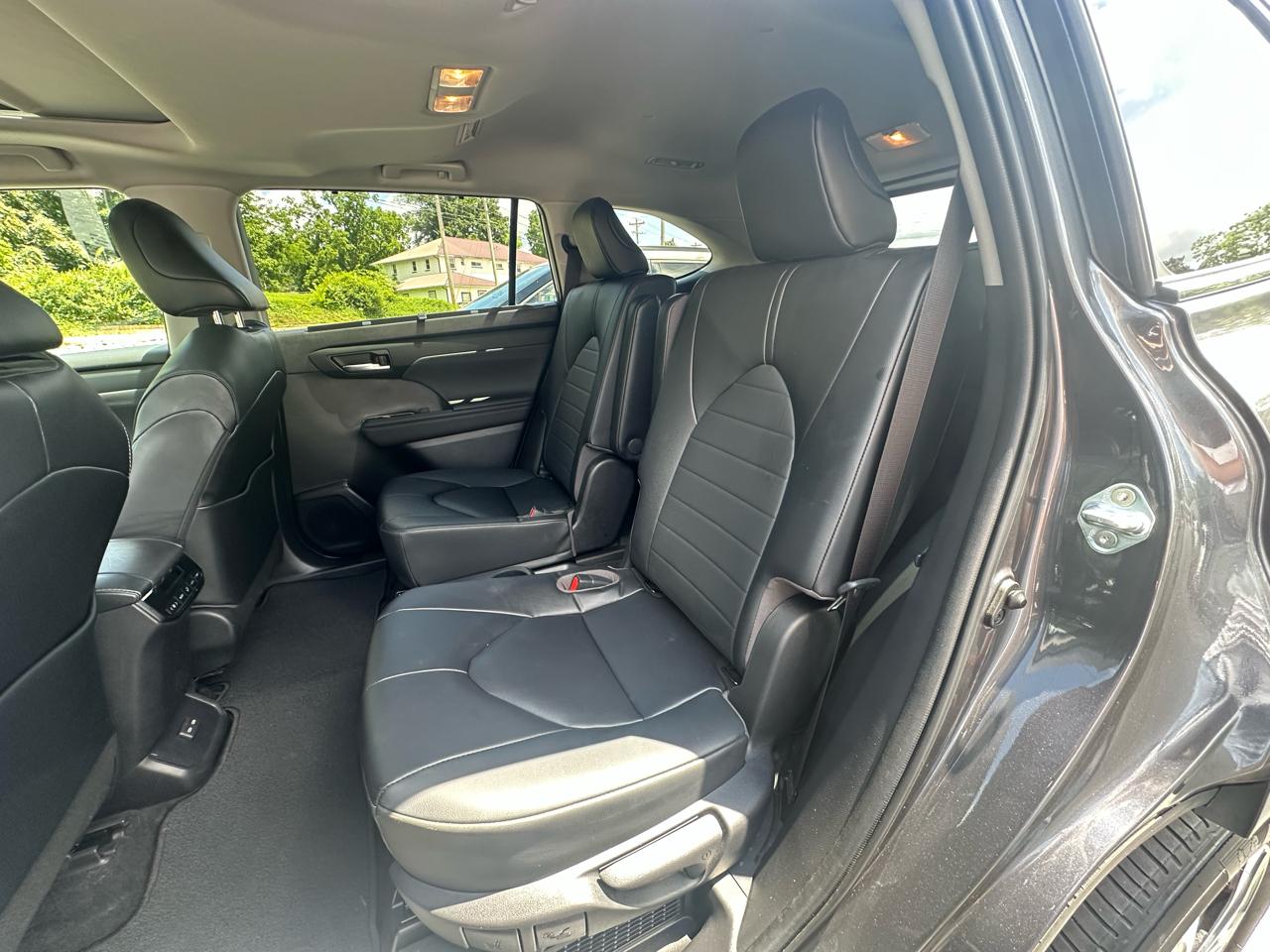 Toyota Highlander Hybrid Others 2023