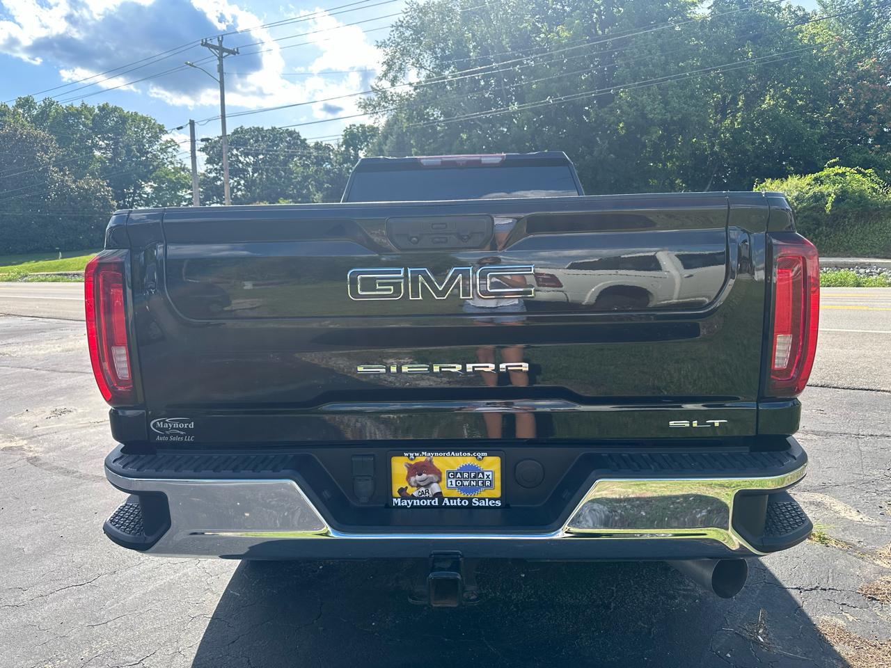GMC Sierra 2500HD SLT Crew Cab 2WD 2023