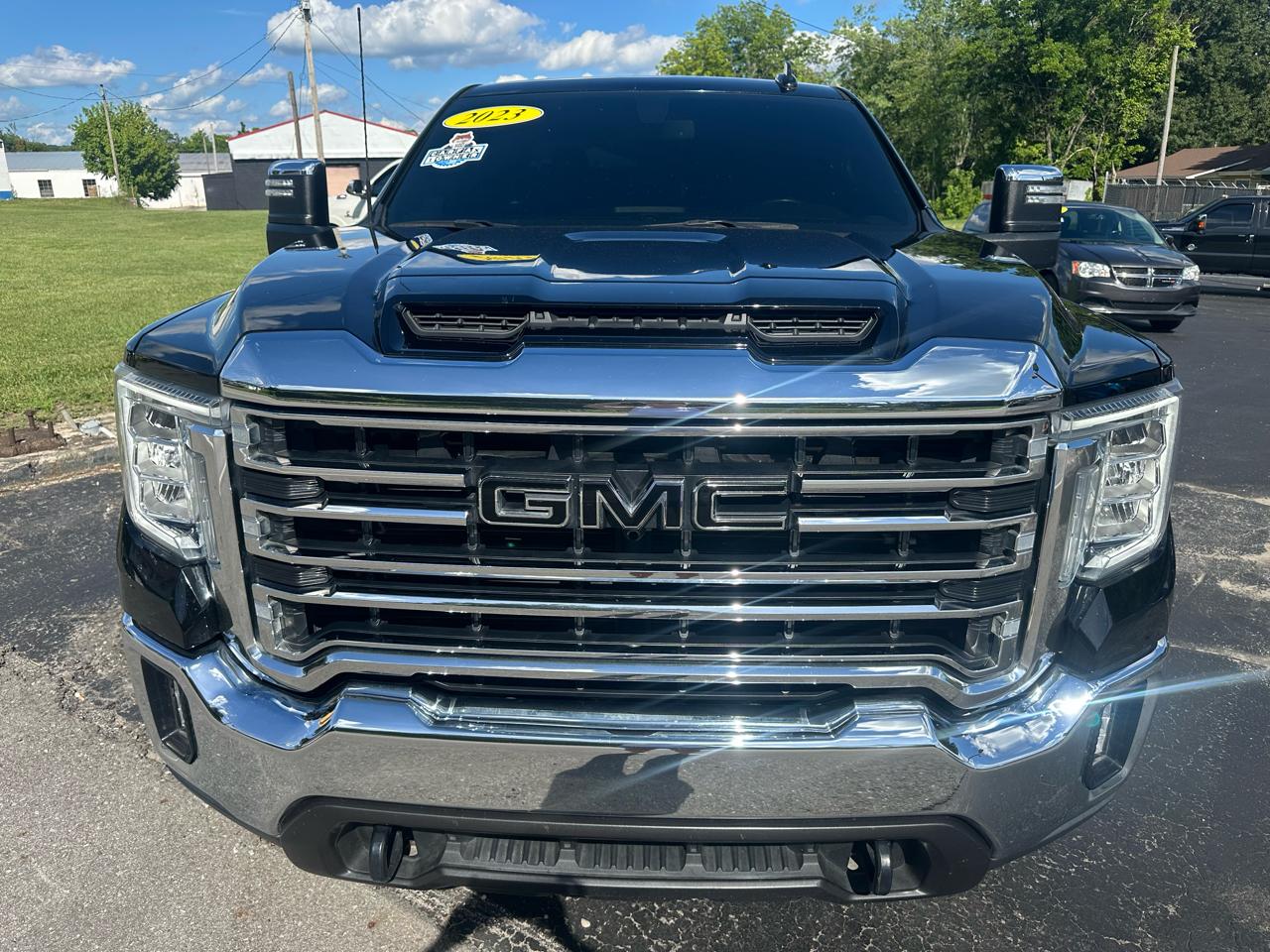 GMC Sierra 2500HD SLT Crew Cab 2WD 2023