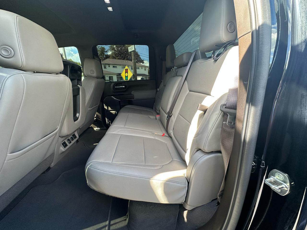 GMC Sierra 2500HD SLT Crew Cab 2WD 2023