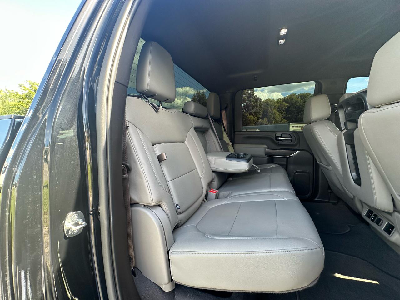 GMC Sierra 2500HD SLT Crew Cab 2WD 2023