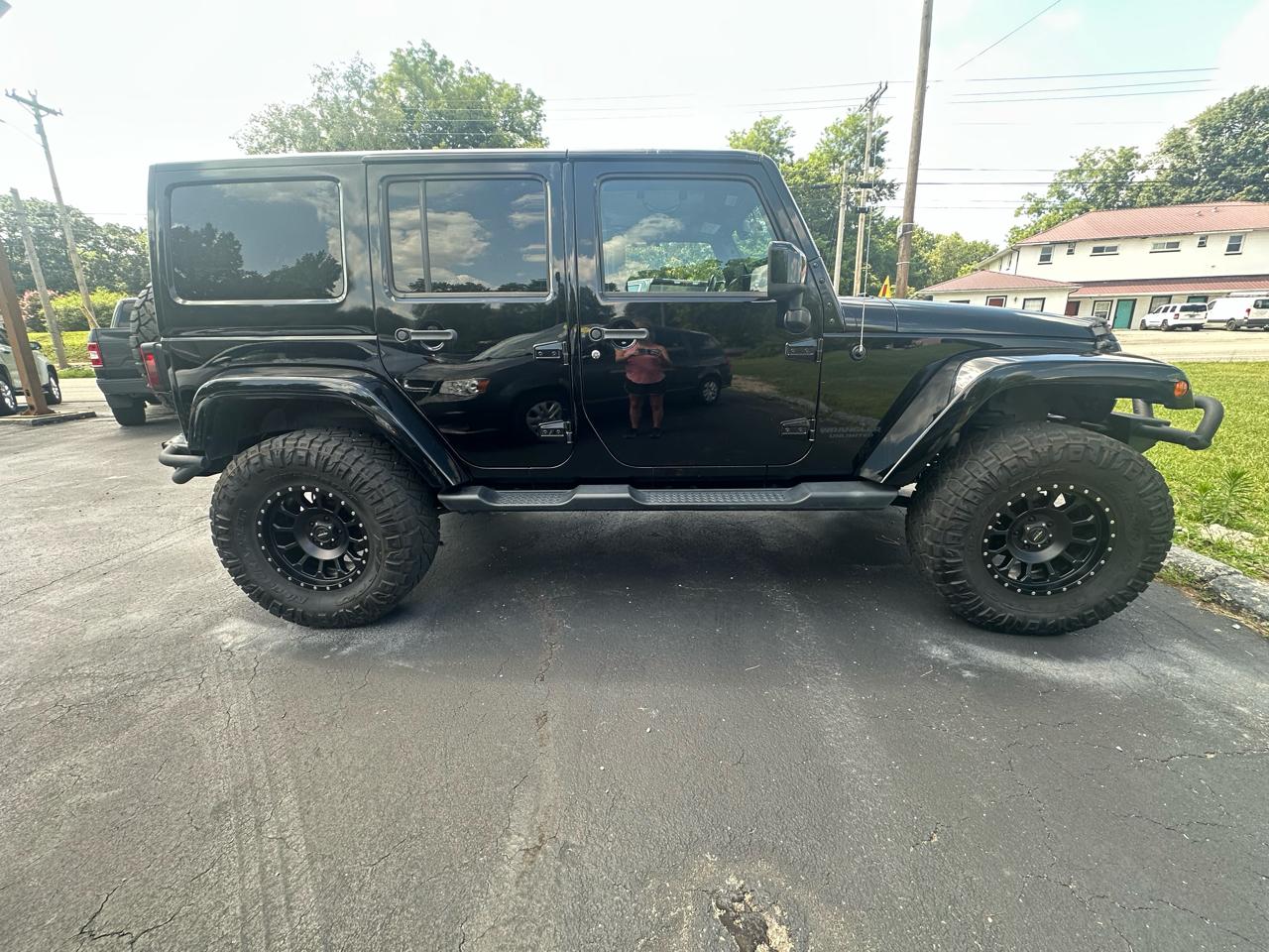 Jeep Wrangler Unlimited Sahara 4WD 2014