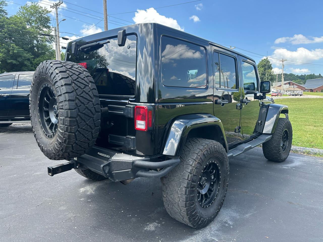Jeep Wrangler Unlimited Sahara 4WD 2014