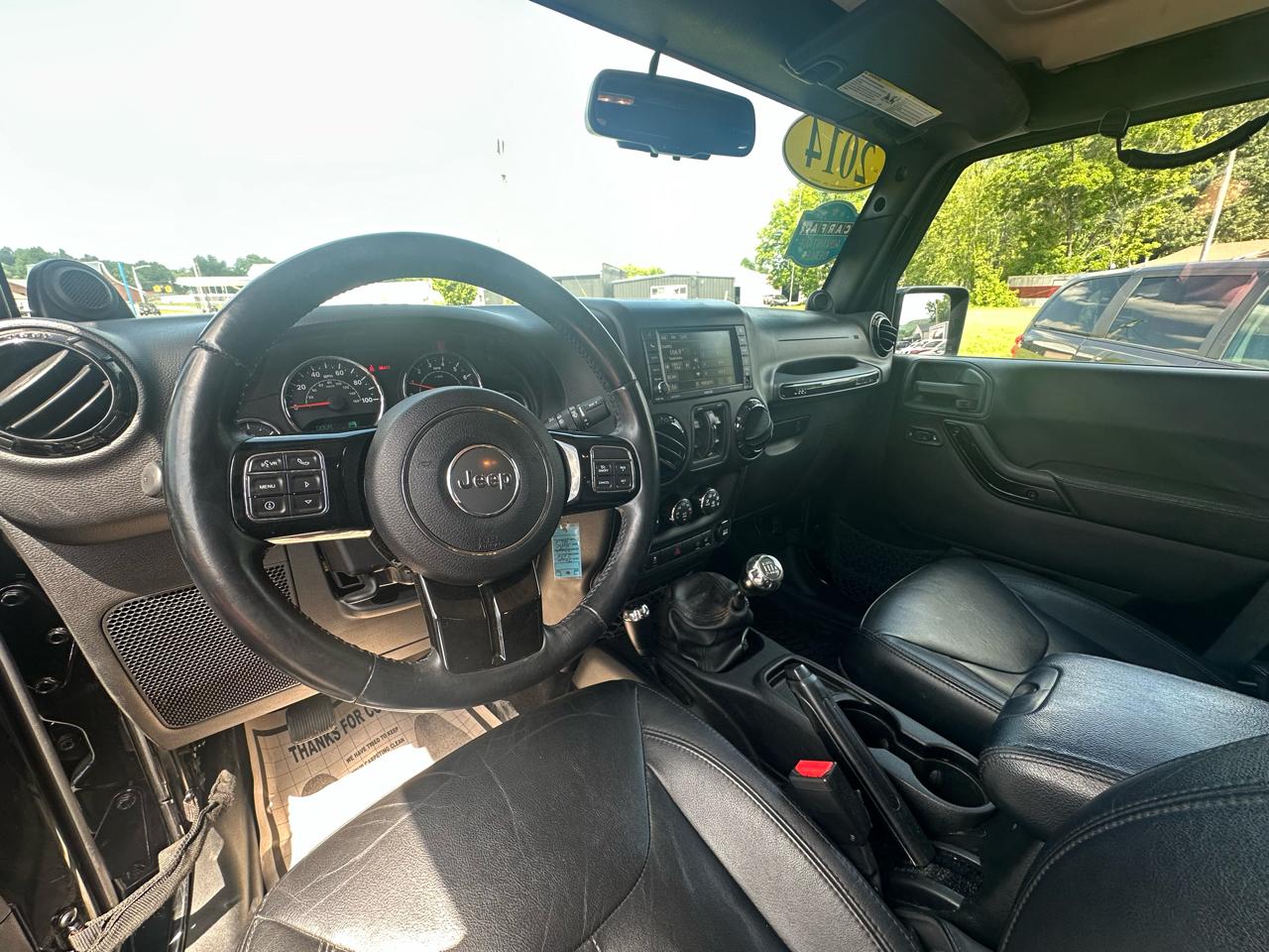 Jeep Wrangler Unlimited Sahara 4WD 2014