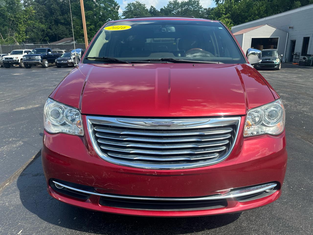 Chrysler Town & Country Limited Platinum 2016