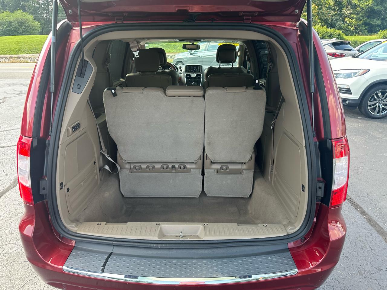 Chrysler Town & Country Limited Platinum 2016