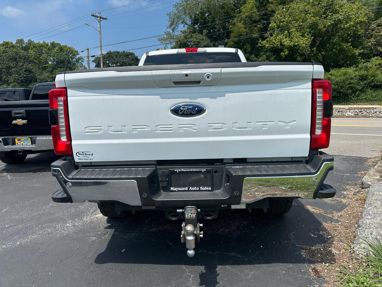 Ford F-350 SD King Ranch Crew Cab Long Bed 4WD 2023