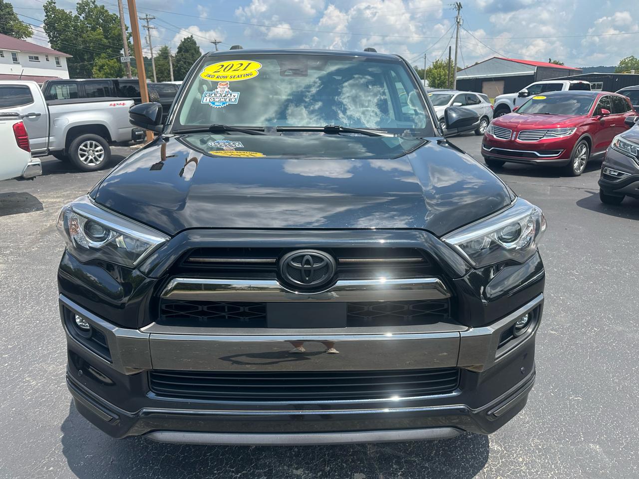 Toyota 4Runner Nightshade 4WD 2021