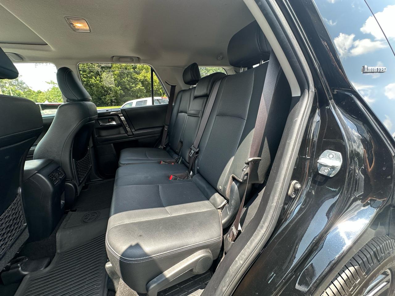 Toyota 4Runner Nightshade 4WD 2021