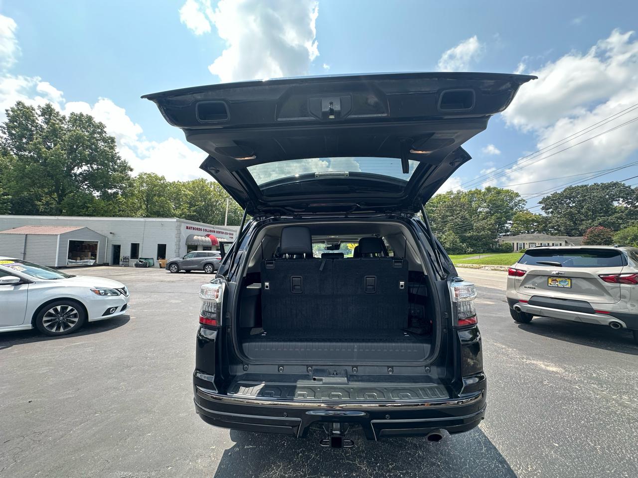Toyota 4Runner Nightshade 4WD 2021