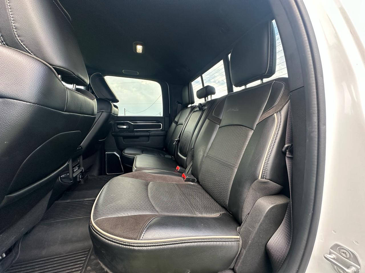 RAM 2500 Laramie Crew Cab SWB 4WD 2023