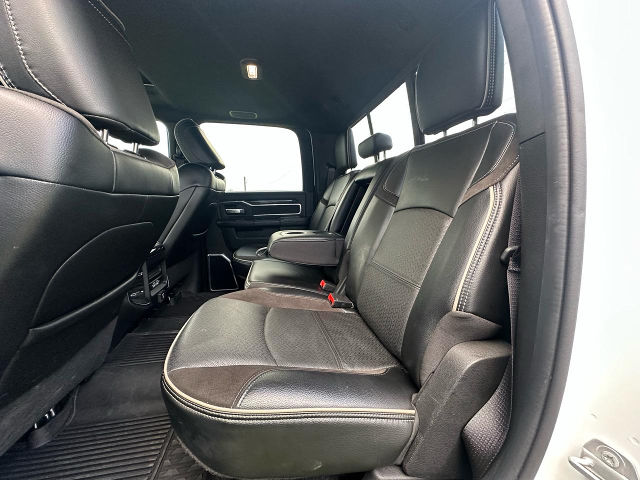 RAM 2500 Laramie Crew Cab SWB 4WD 2023