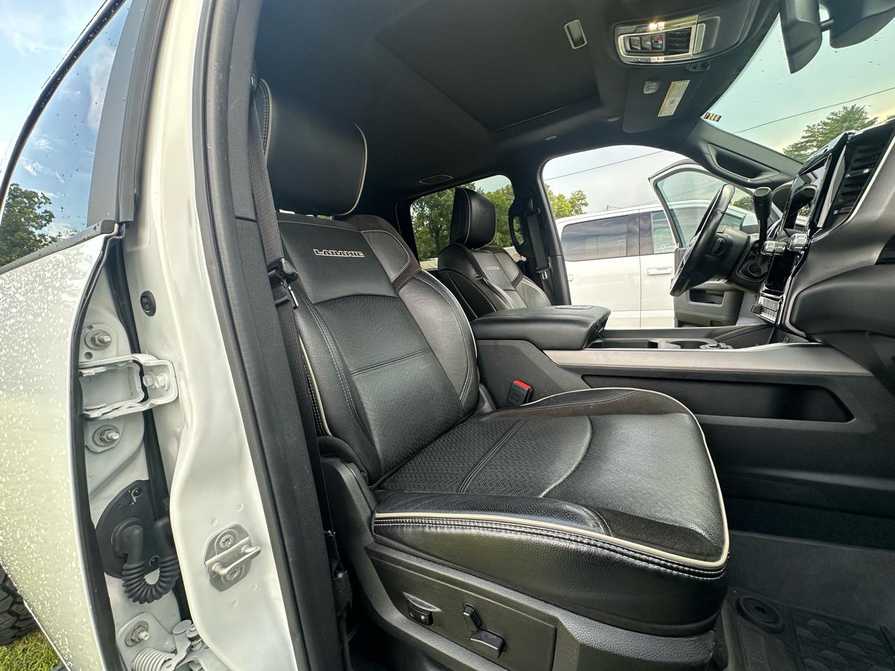 RAM 2500 Laramie Crew Cab SWB 4WD 2023