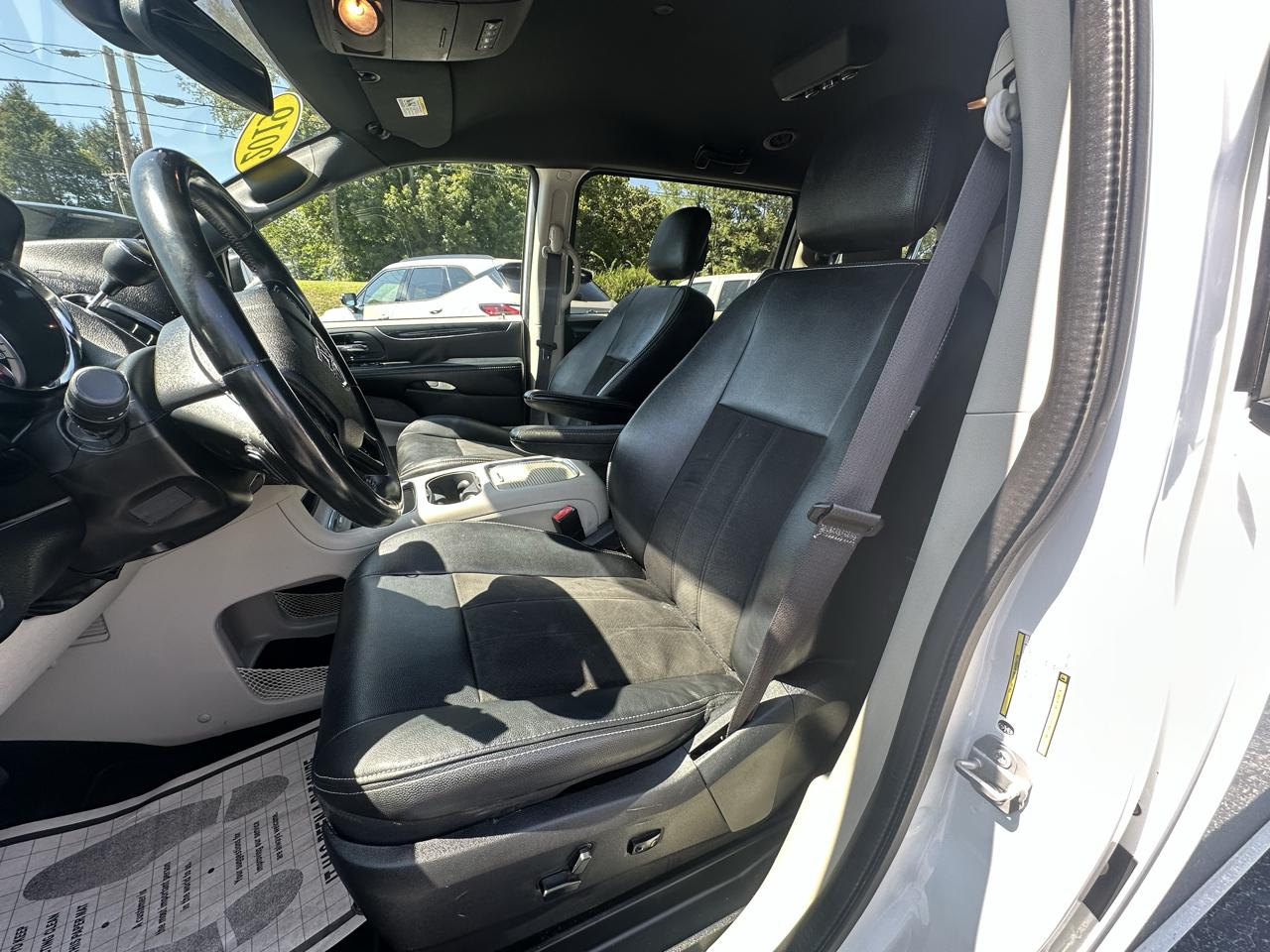 Dodge Grand Caravan SXT 2019