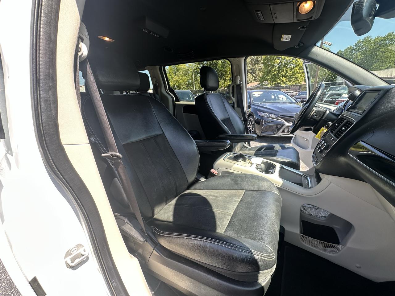 Dodge Grand Caravan SXT 2019