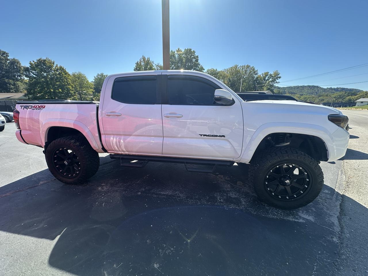 Toyota Tacoma SR5 Double Cab Long Bed V6 6AT 4WD 2019