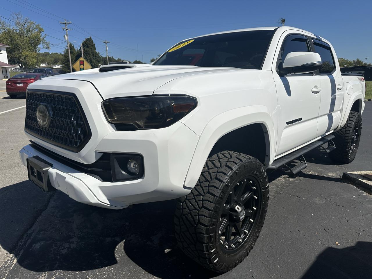 Toyota Tacoma SR5 Double Cab Long Bed V6 6AT 4WD 2019
