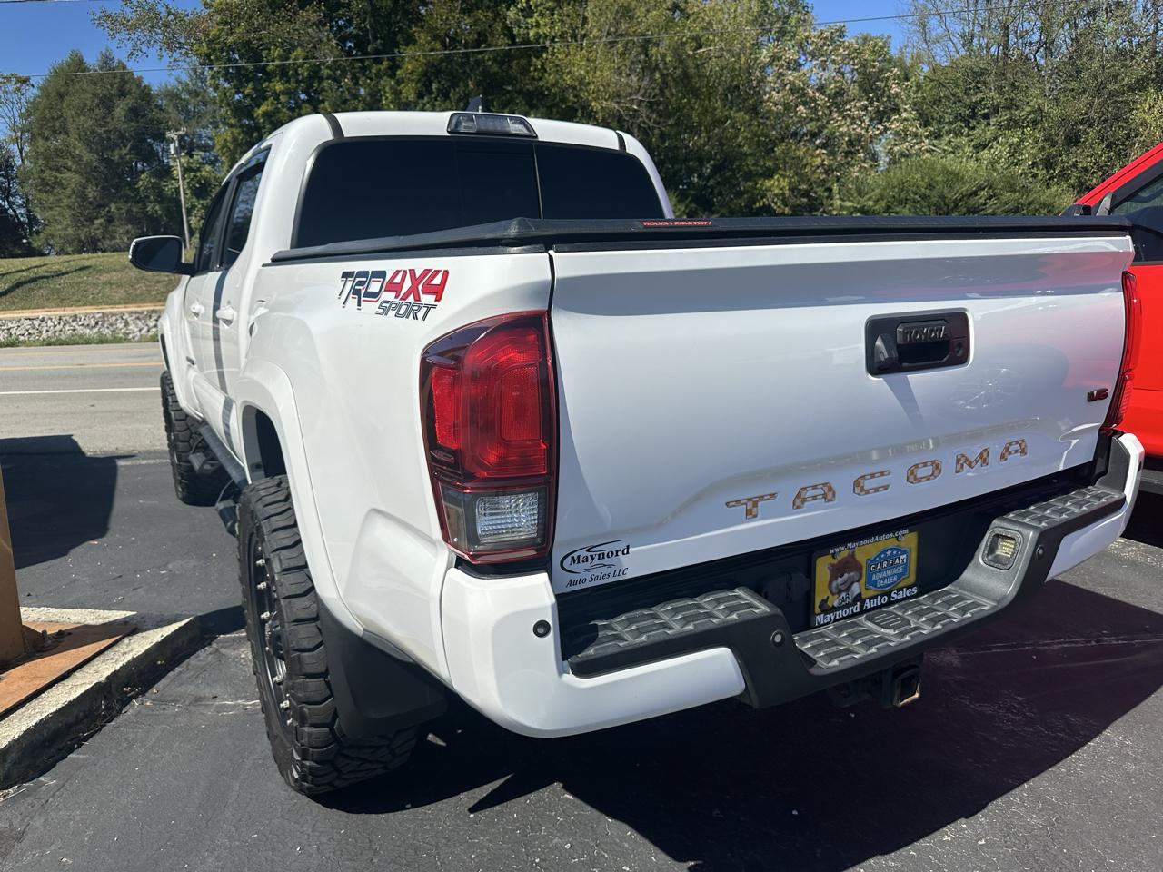 Toyota Tacoma SR5 Double Cab Long Bed V6 6AT 4WD 2019