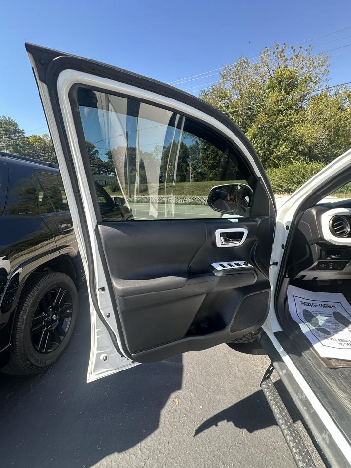 Toyota Tacoma SR5 Double Cab Long Bed V6 6AT 4WD 2019