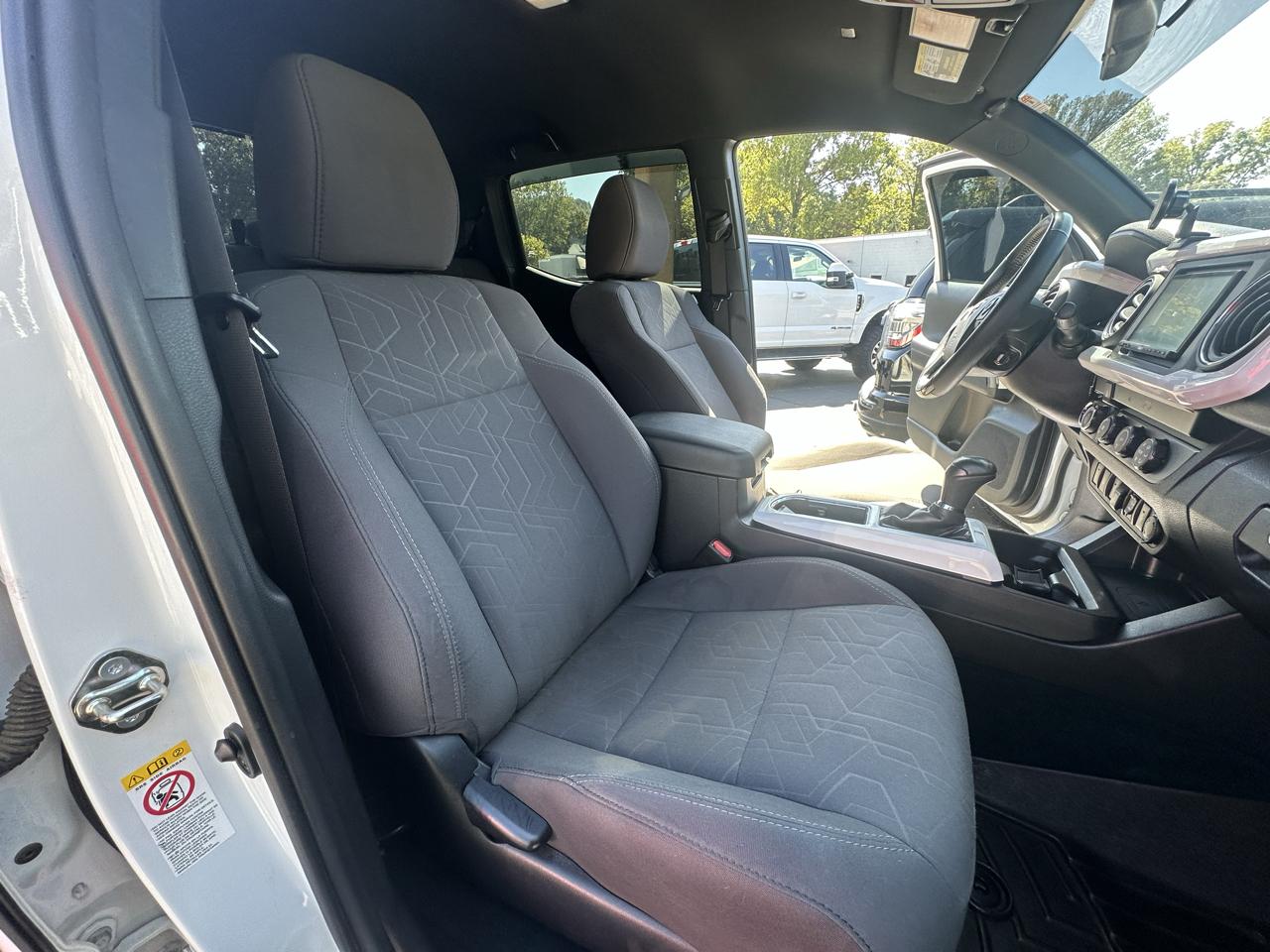 Toyota Tacoma SR5 Double Cab Long Bed V6 6AT 4WD 2019