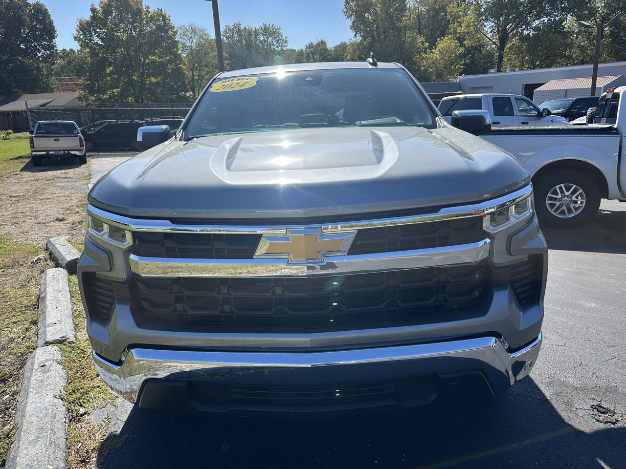 Chevrolet Silverado 1500 LT Crew Cab 2WD 2024