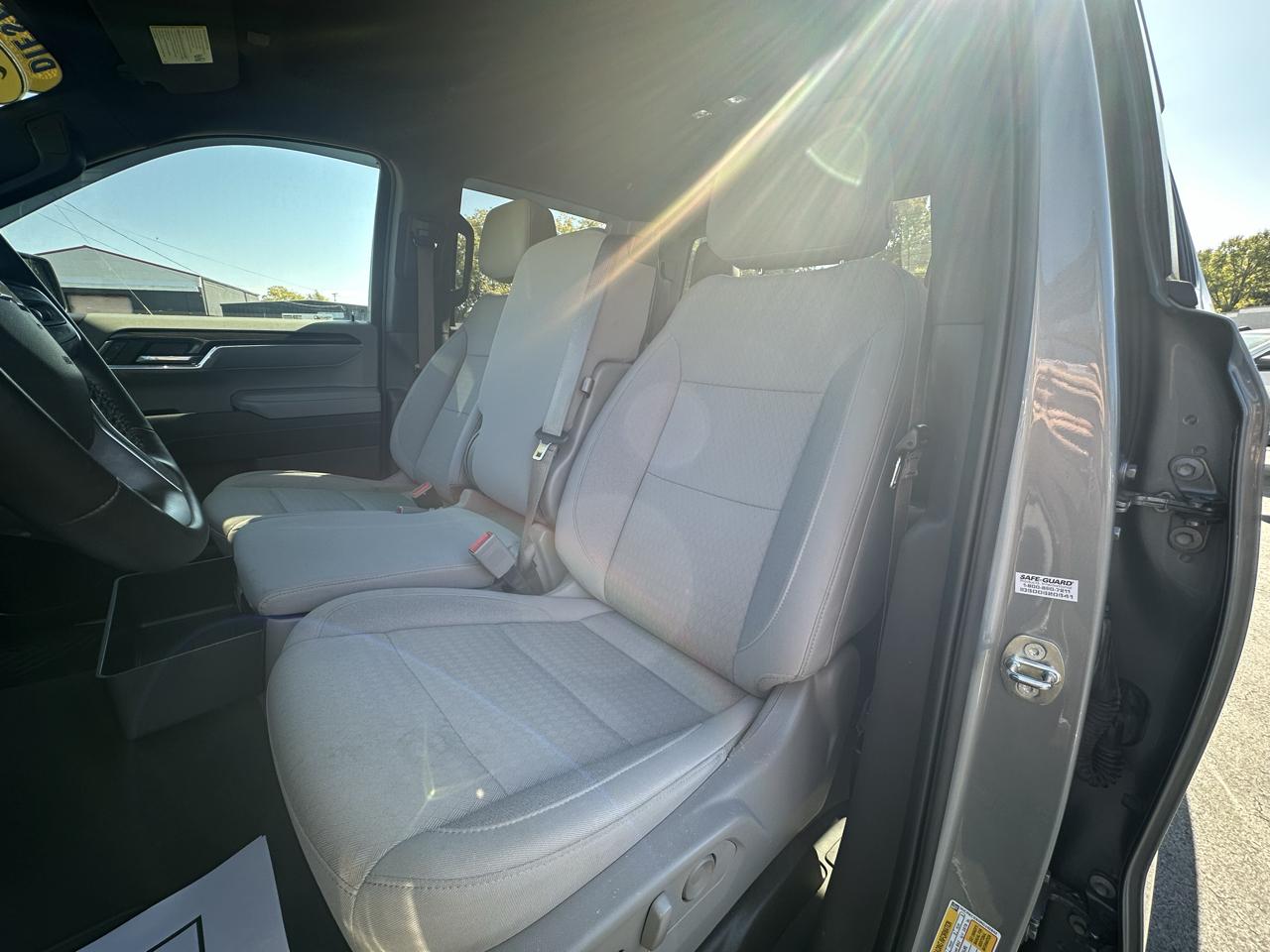 Chevrolet Silverado 1500 LT Crew Cab 2WD 2024
