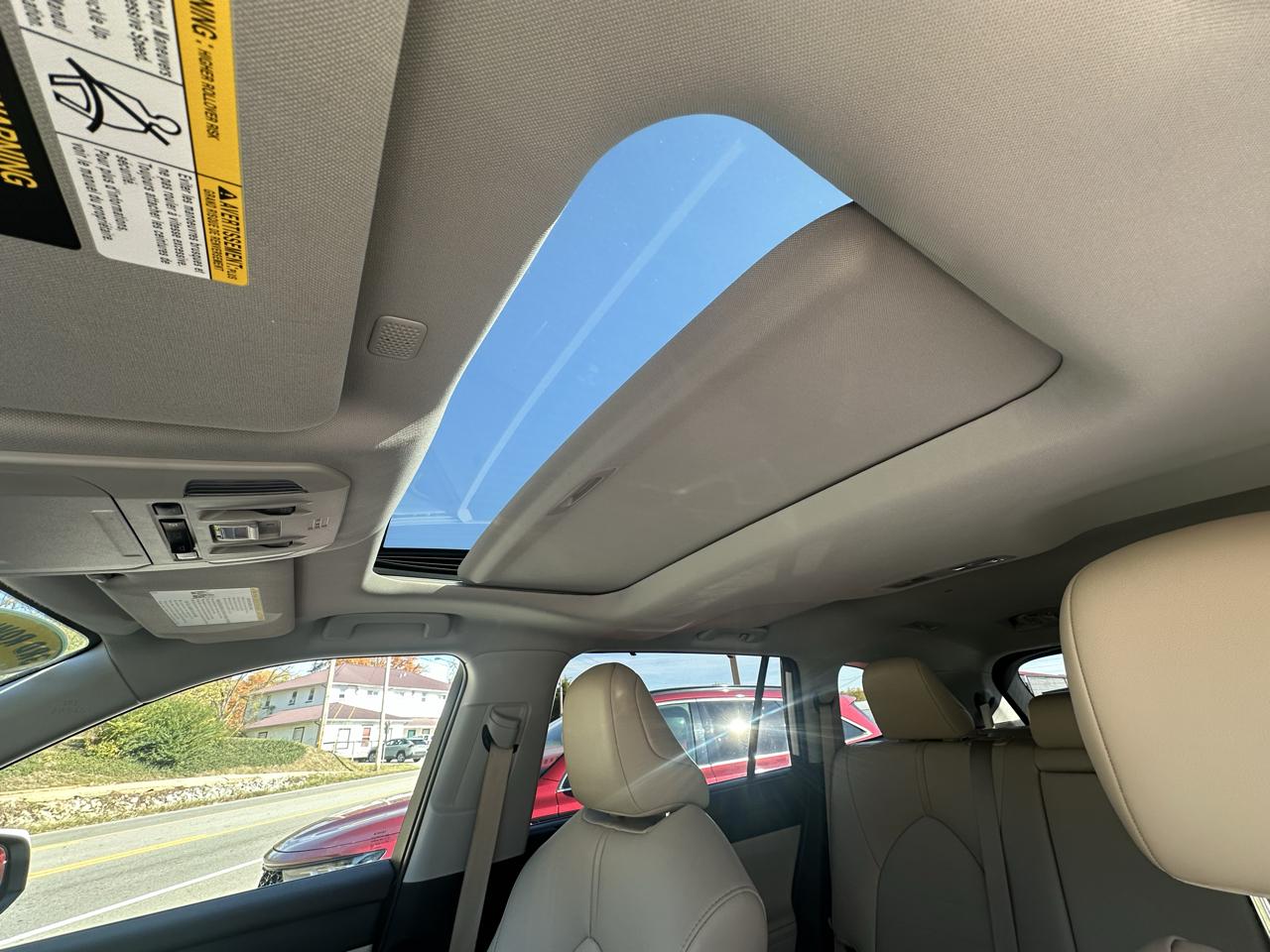 Toyota Highlander XLE FWD V6 2021