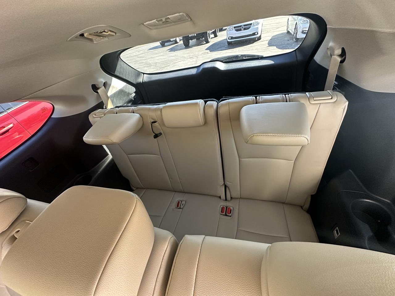 Toyota Highlander XLE FWD V6 2021