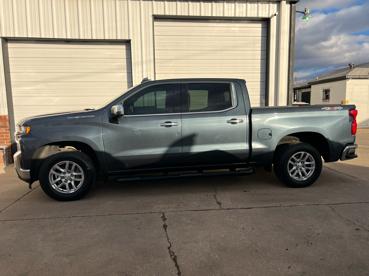 2020 Chevrolet Silverado 1500 4WD Crew Cab 147" LTZ