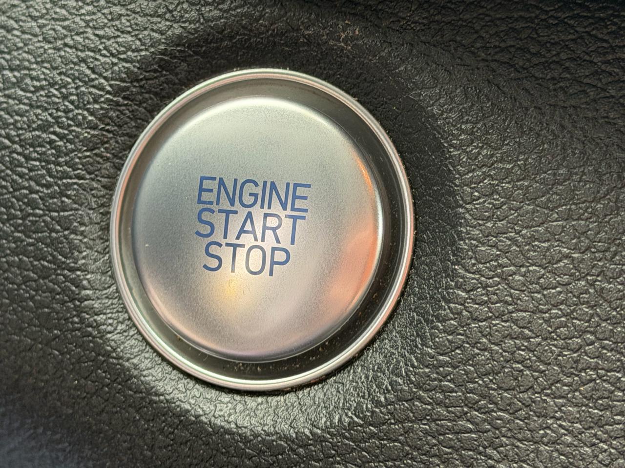 Hyundai Santa Fe SEL 2.4L Auto AWD 2020
