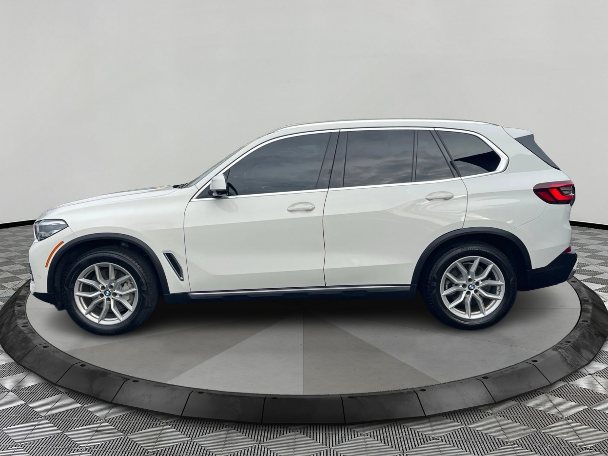 BMW X5 xDrive40i Sports Activity Vehicle 2020