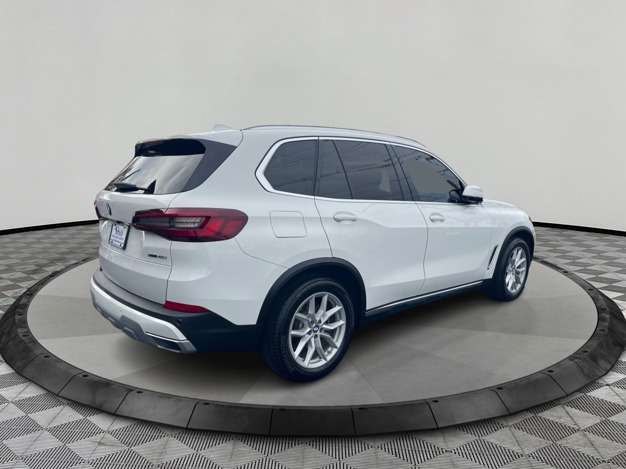 BMW X5 xDrive40i Sports Activity Vehicle 2020