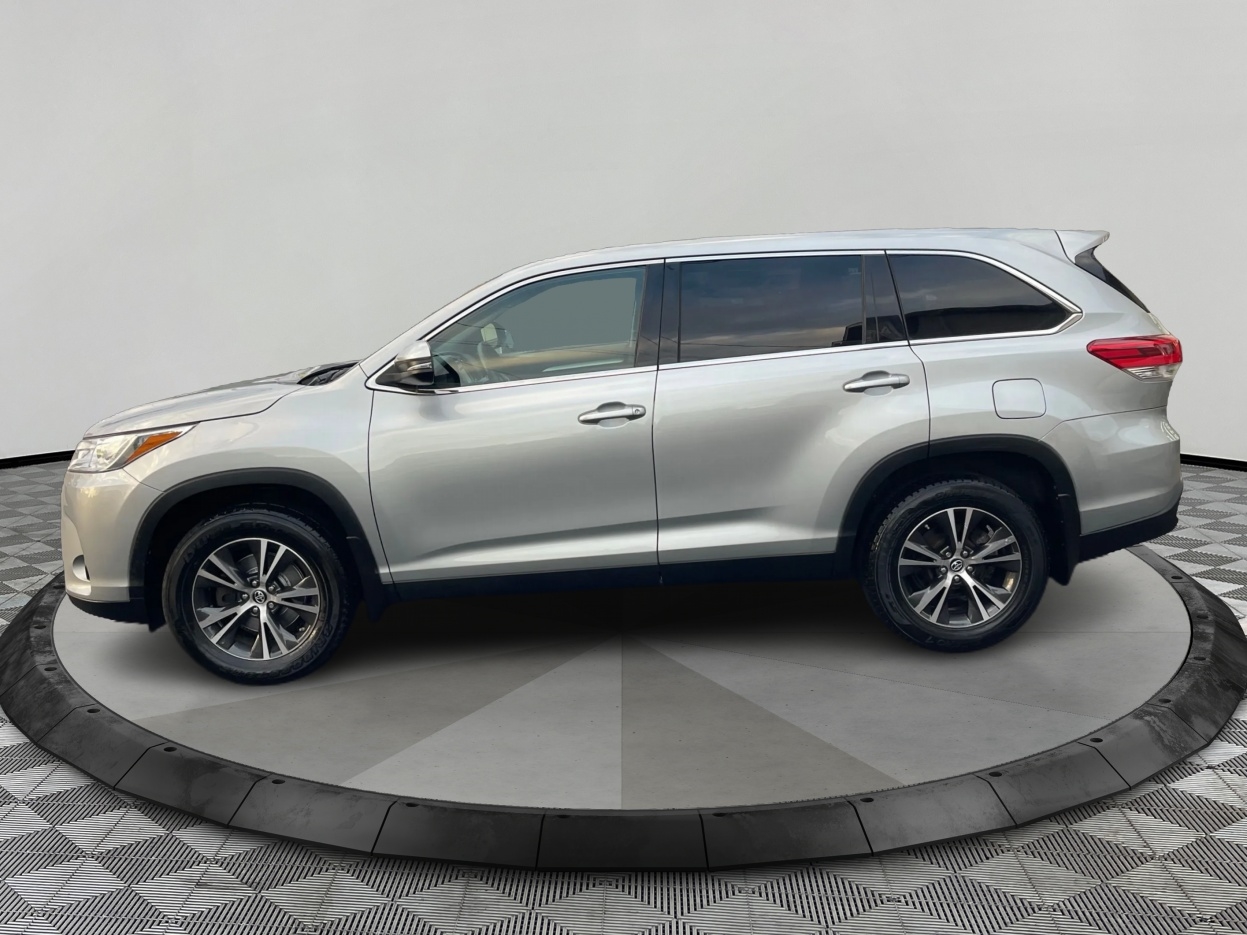Toyota Highlander  2019