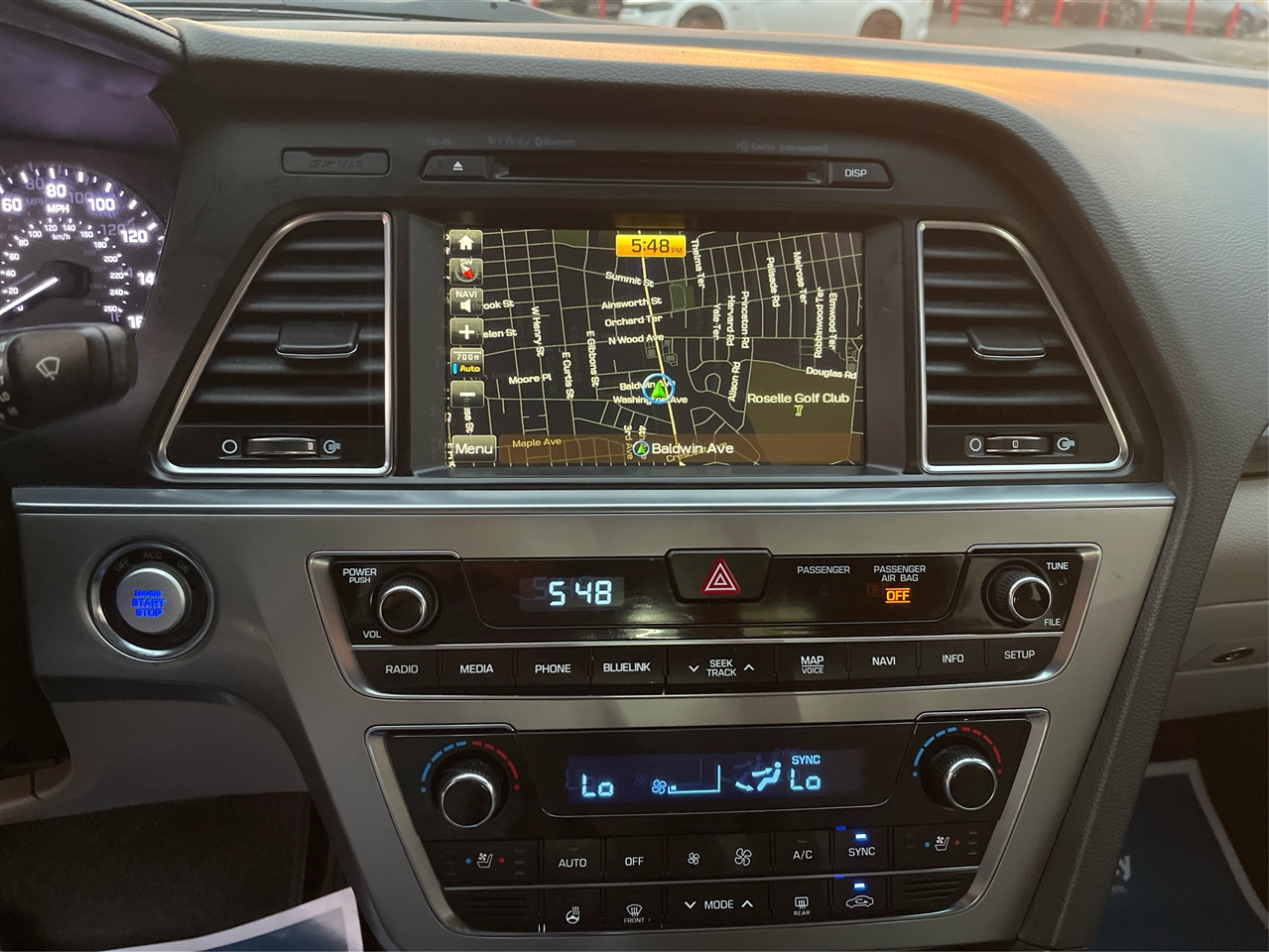 Hyundai Sonata 4dr Sdn 2.4L Limited PZEV 2015