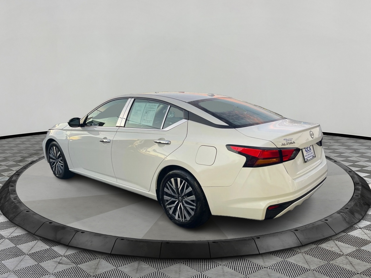 Nissan Altima SV FWD 2025