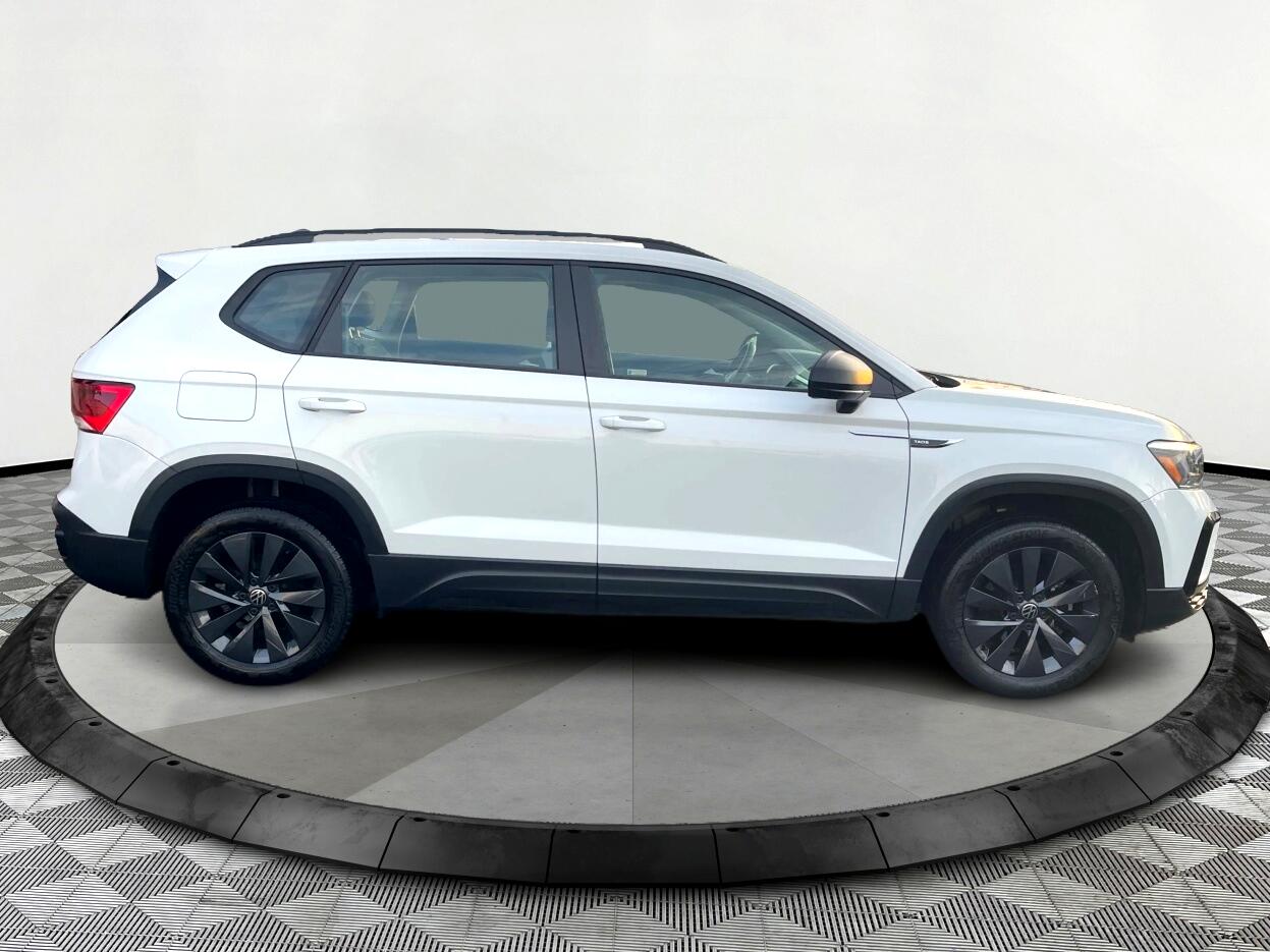 Volkswagen Taos  2022