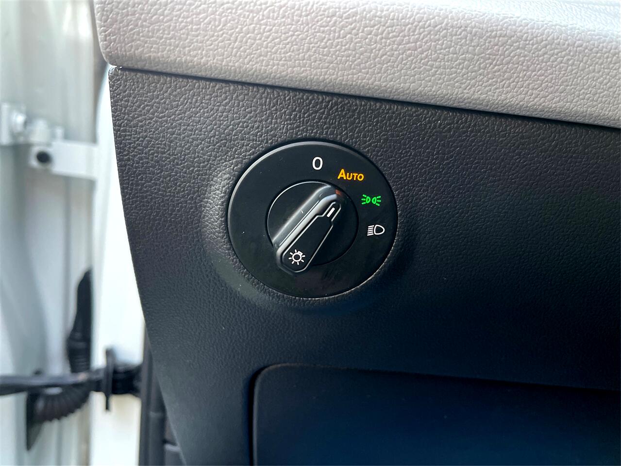 Volkswagen Taos  2022