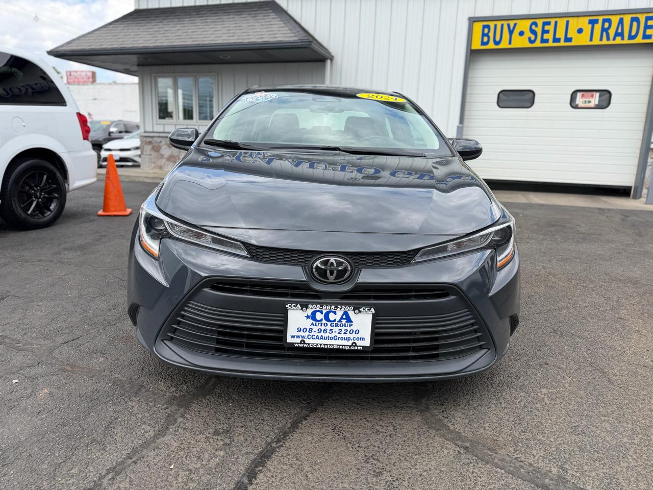Toyota Corolla LE 2024
