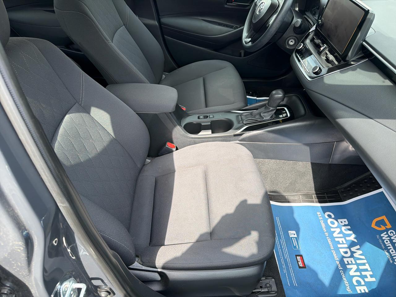 Toyota Corolla LE 2024