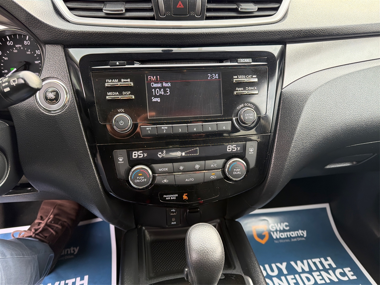 Nissan Rogue AWD 4dr SV 2016