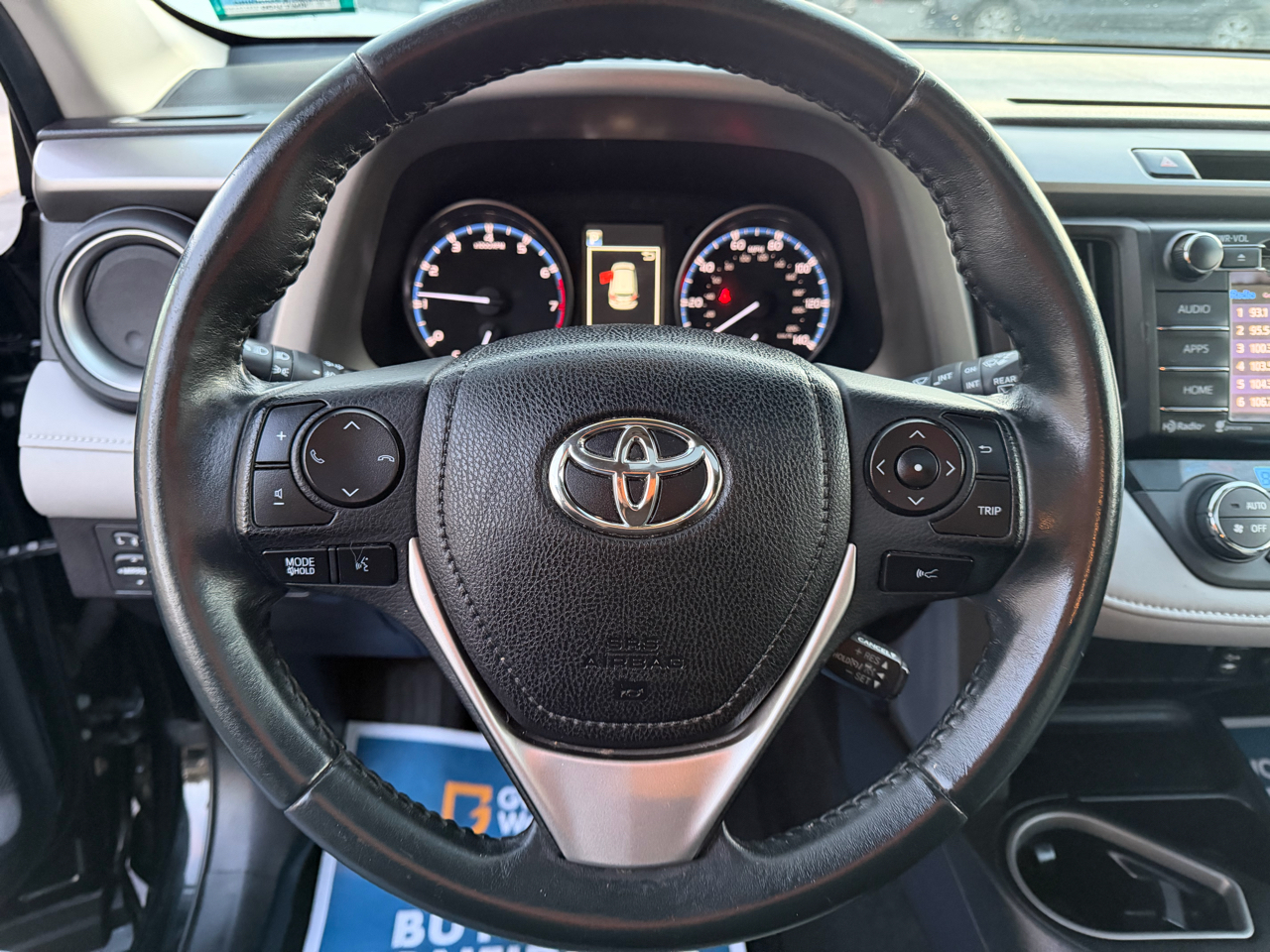 Toyota RAV4 XLE 2018