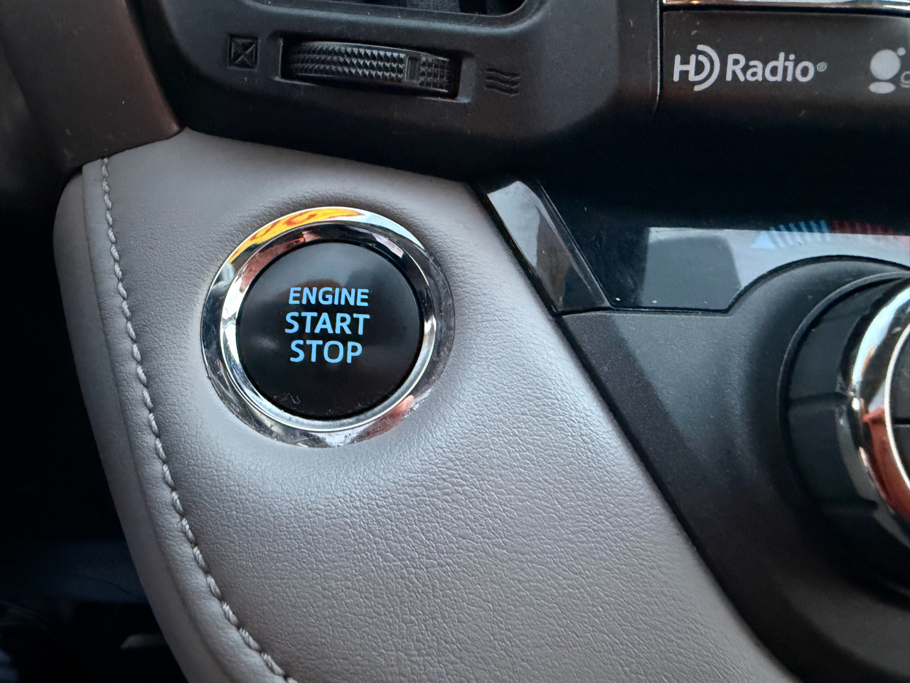 Toyota RAV4 XLE 2018