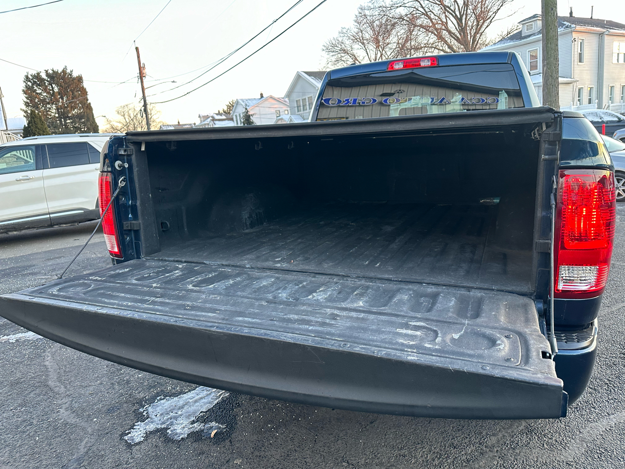 RAM 1500 Classic Express 4x4 Quad Cab 6'4" Box 2019